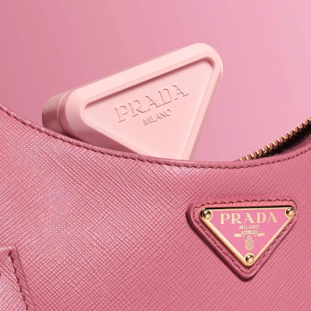 Touch Cream-To-Powder Soft Blur Longwear Blush