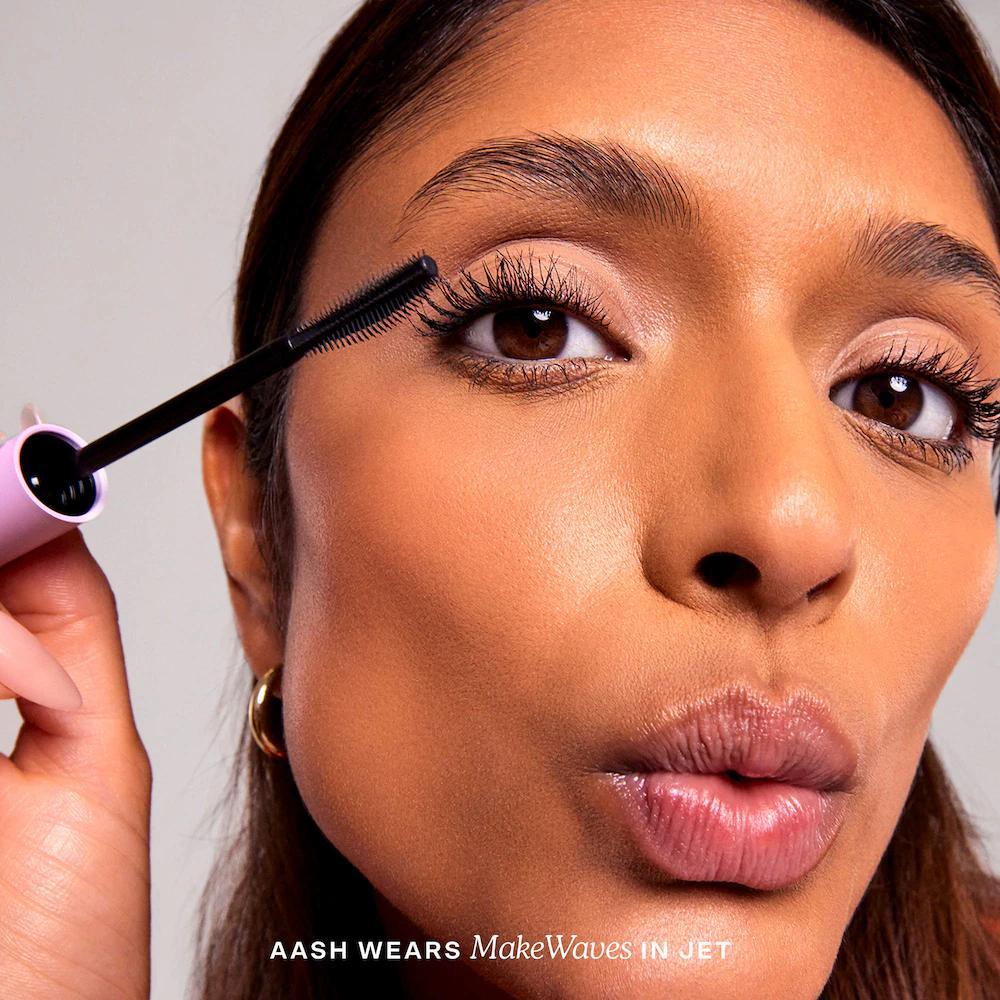 MakeWaves Lengthening + Volumizing Mascara