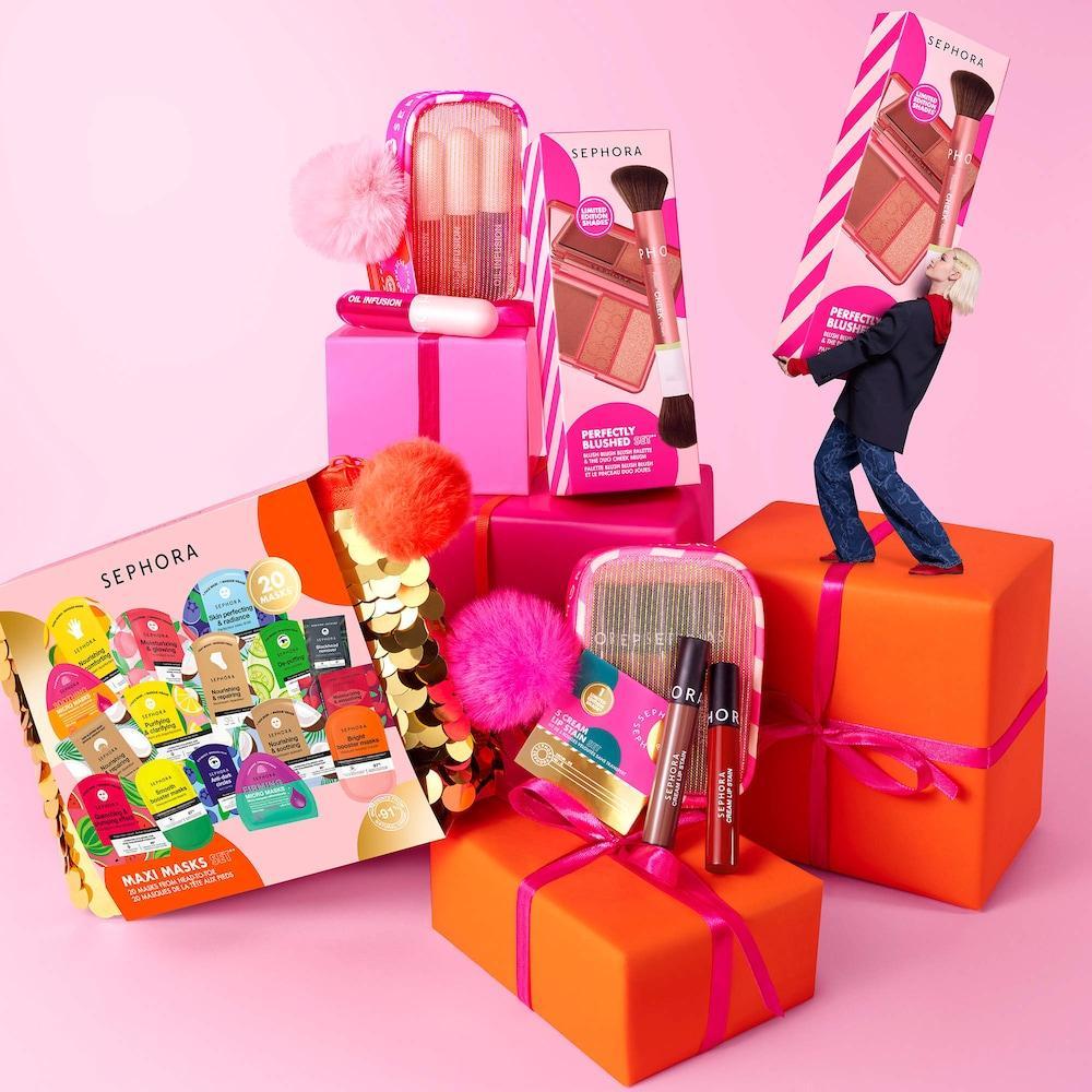 Perfectly Blushed Makeup Blush and Brush Set